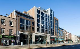 Luxury Ivy Exchange Apartments